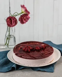 [5628] TORTA YOGURT DE FRAMBUESA 23 CM COPPELIA                      